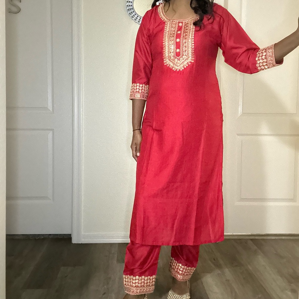 Indian suit, outfit